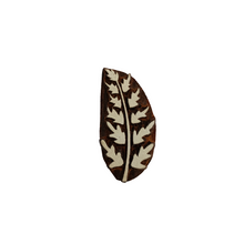 Load image into Gallery viewer, Achillea leaf wood block