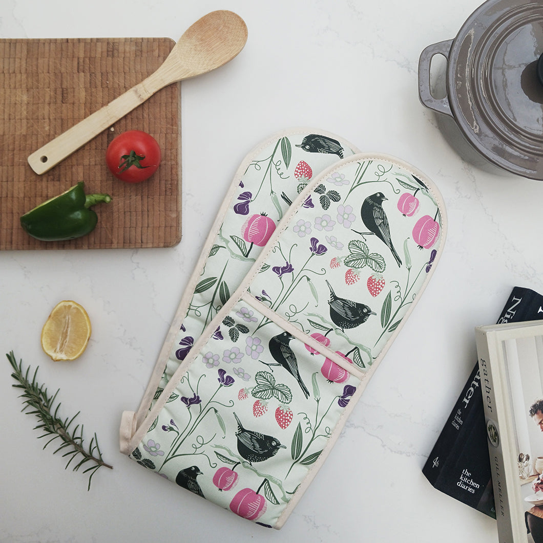 Fruits & Birds double oven gloves