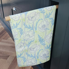 Load image into Gallery viewer, Poppy tea towel
