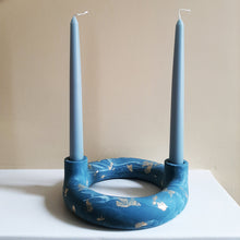 Load image into Gallery viewer, Circle candlestick (varied colours)
