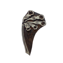 Load image into Gallery viewer, Comfrey wood block
