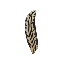 Load image into Gallery viewer, Kutch leaf wood block
