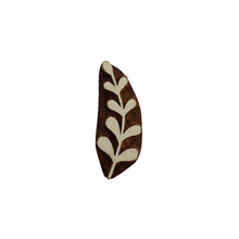Load image into Gallery viewer, Leaf 1 wood block
