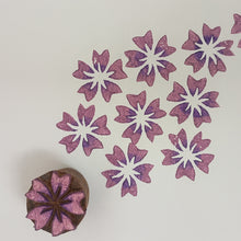 Load image into Gallery viewer, Botanical Wood Blocks Set - Mini flowers
