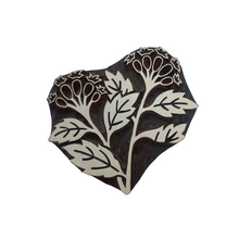 Load image into Gallery viewer, Patrinia flower wood block
