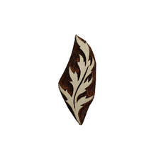 Load image into Gallery viewer, Poppy leaf wood block
