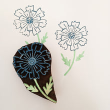 Load image into Gallery viewer, Scabiosa flower wood block
