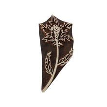 Load image into Gallery viewer, Sea holly wood block
